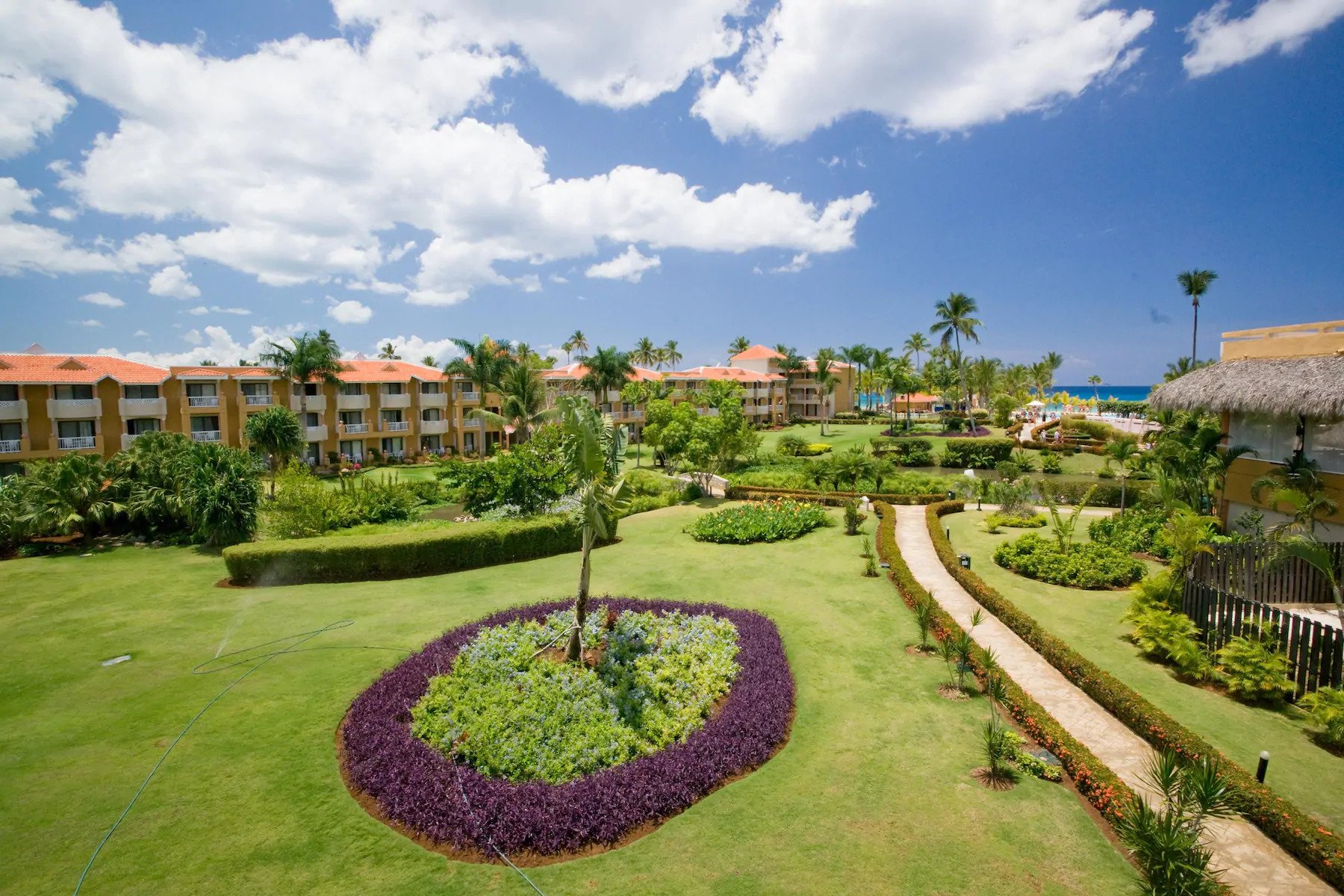 Book your wedding day in Viva Wyndham Dominicus Palace